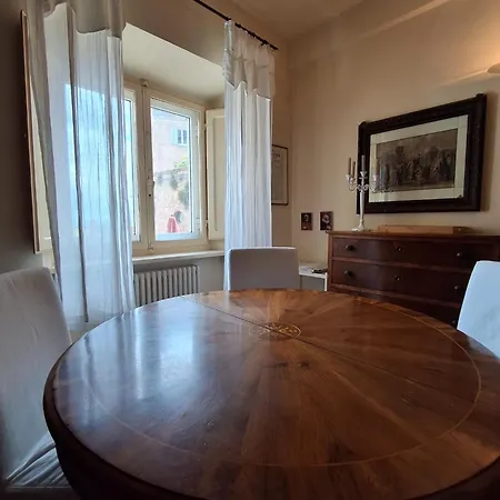 Casa Laura In Piazza Provenzano Lägenhet Siena