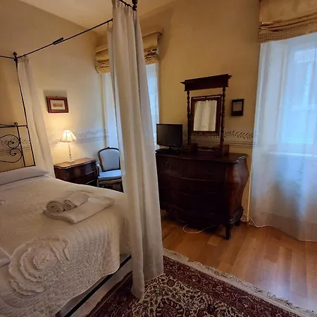 Casa Laura In Piazza Provenzano