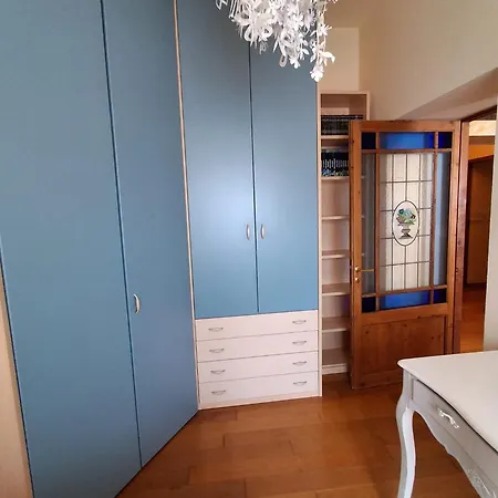 Casa Laura In Piazza Provenzano Lejlighed