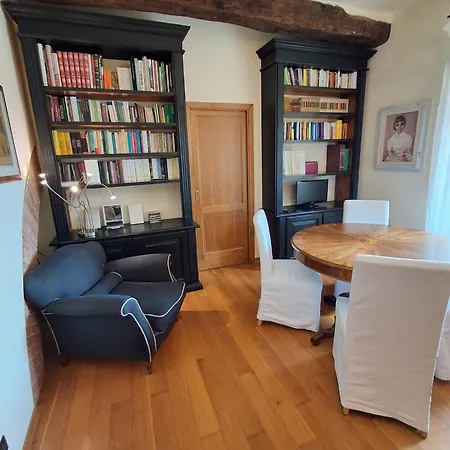 Casa Laura In Piazza Provenzano Lägenhet *